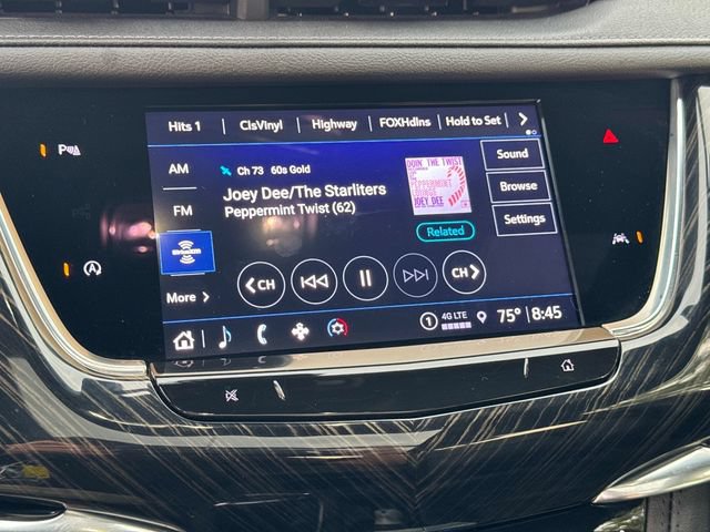 Used 2022 Cadillac XT6 Premium Luxury FWD image 25