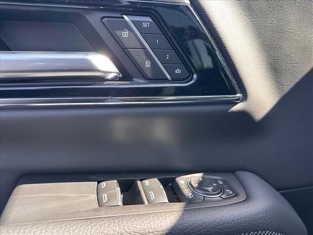 New 2026 GMC Yukon XL Denali w/ Denali Reserve Package AWD/4WD image 27