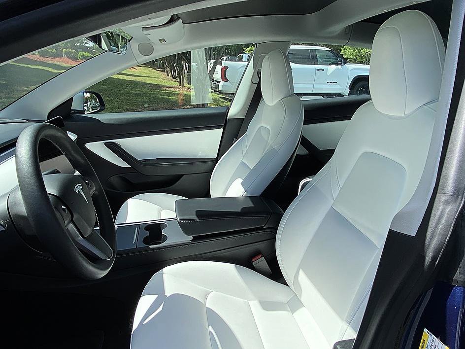 Used 2021 Tesla Model 3 Standard Range Plus RWD image 10