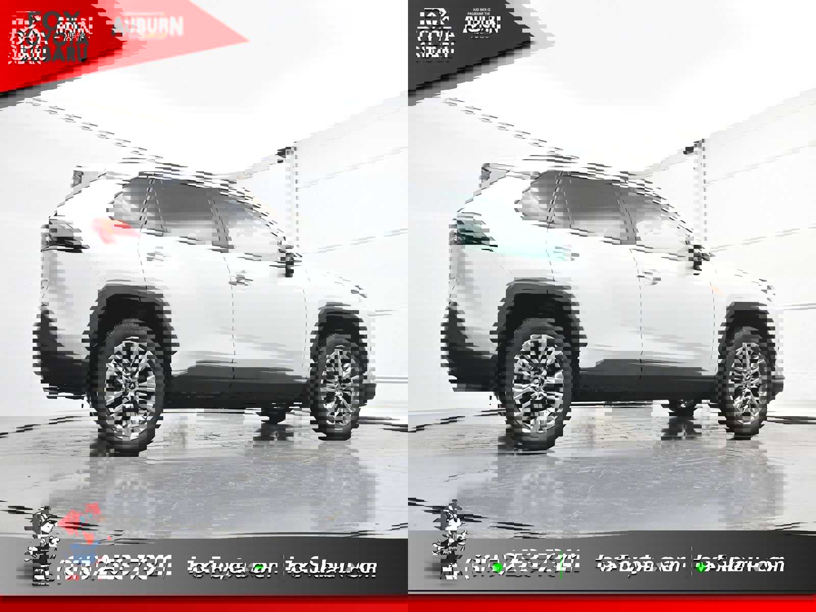 Used 2023 Toyota RAV4 Limited image 19