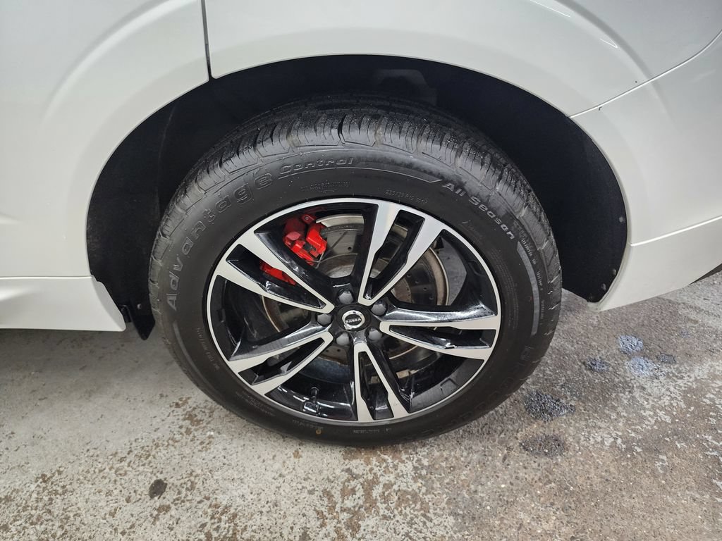Used 2020 Volvo XC60 T6 Momentum AWD/4WD image 40
