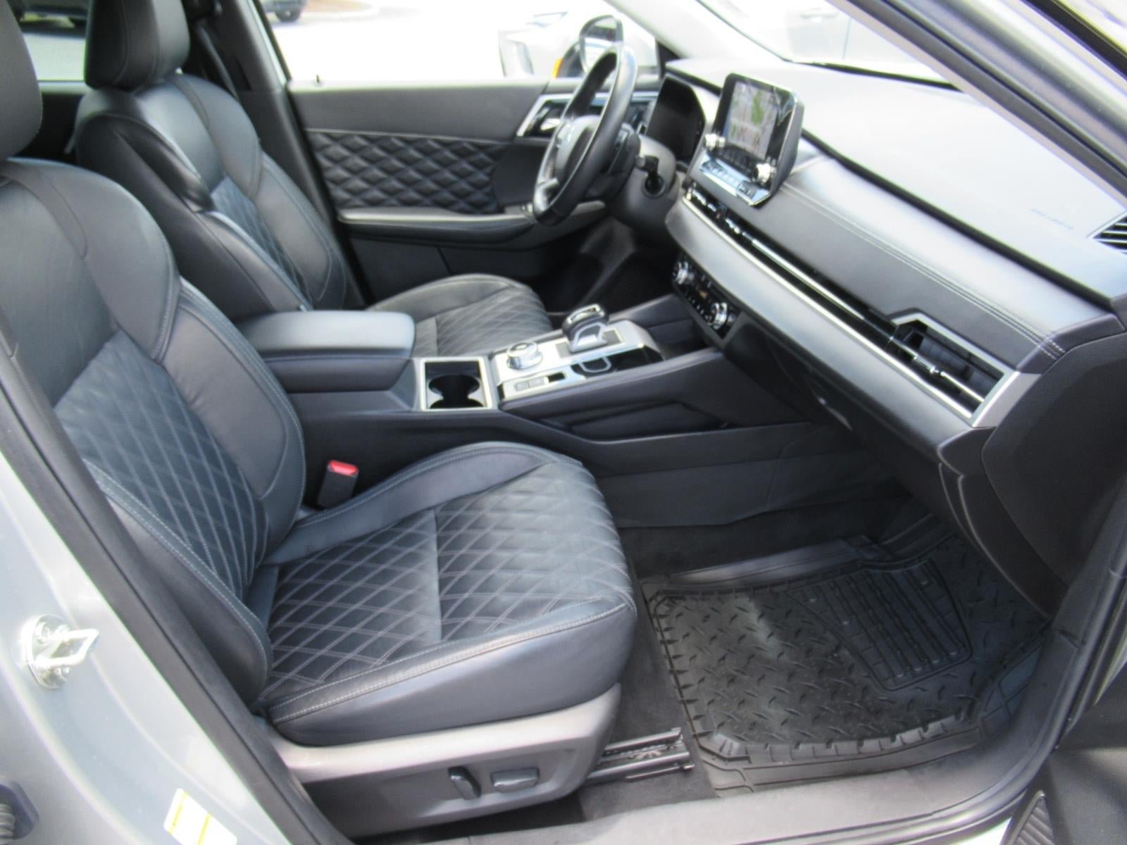 Used 2023 Mitsubishi Outlander SEL FWD image 10