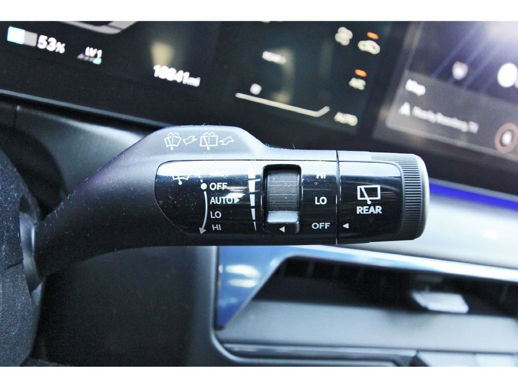 Used 2024 Kia EV9 GT-Line AWD/4WD image 18