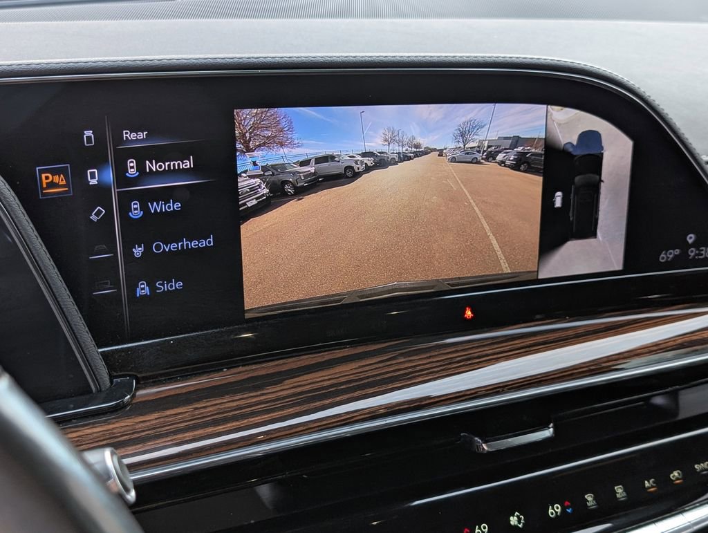 Used 2023 Cadillac Escalade Premium Luxury image 27