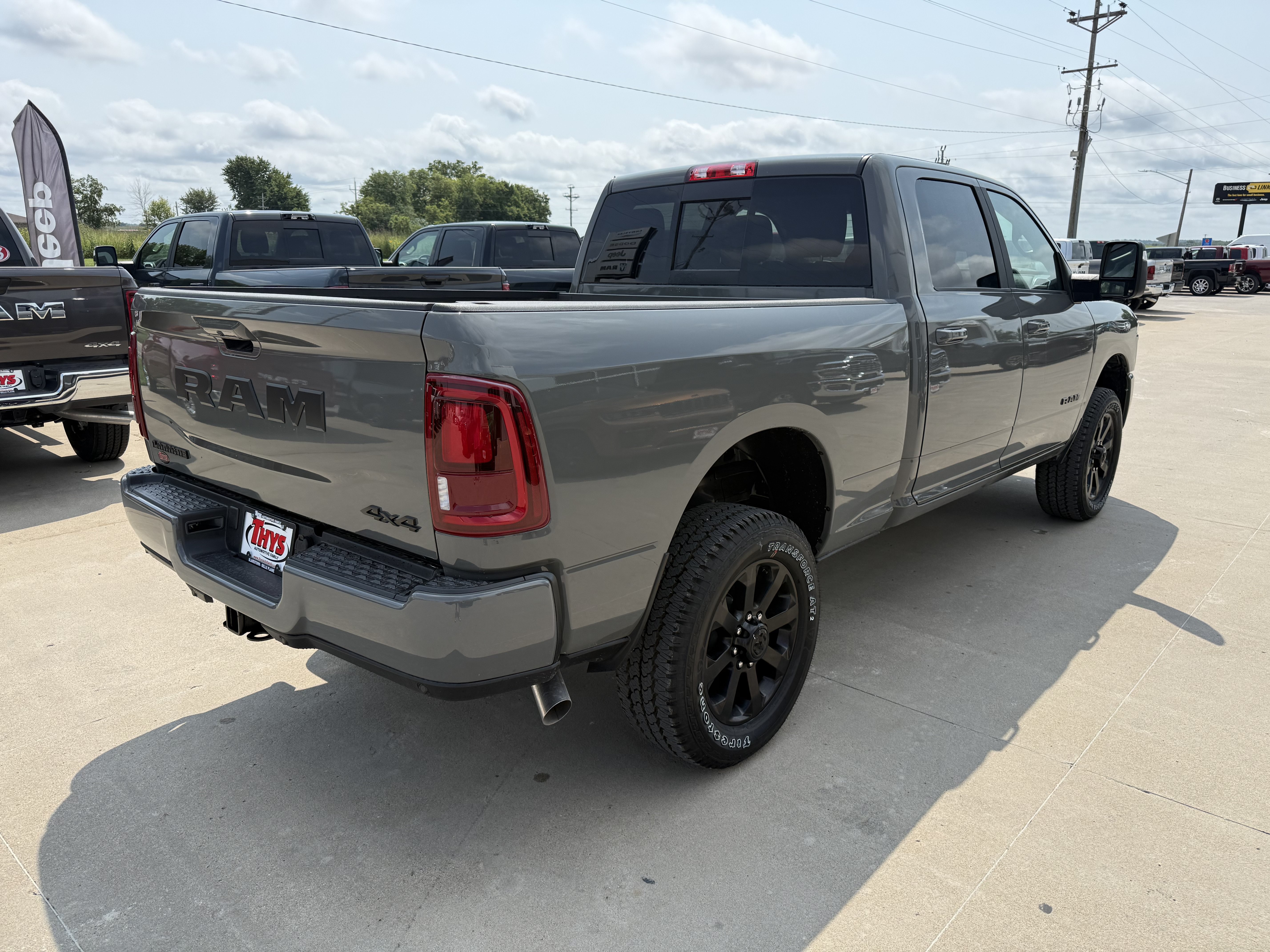 New 2026 RAM 2500 Laramie w/ Night Edition AWD/4WD image 32