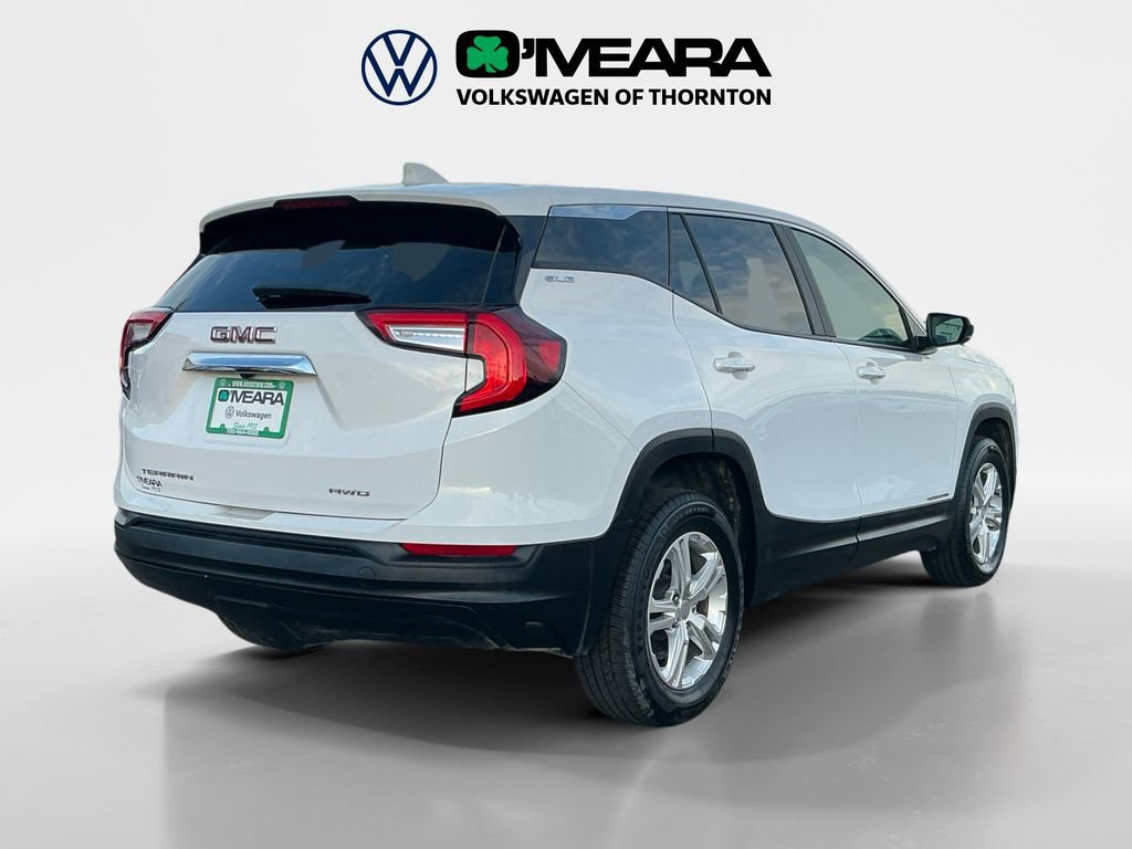 Used 2024 GMC Terrain SLE image 5