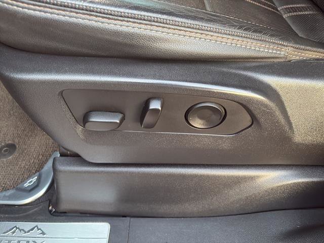 Certified 2024 Chevrolet Silverado 3500 High Country w/ High Country Premium Package image 14