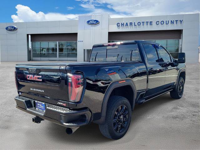 Used 2024 GMC Sierra 2500 AT4 w/ AT4 Premium Plus Package AWD/4WD image 5