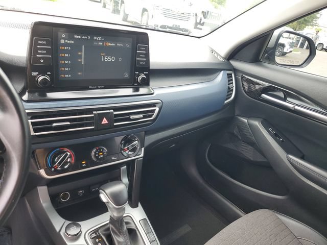 Used 2021 Kia Seltos S FWD image 25