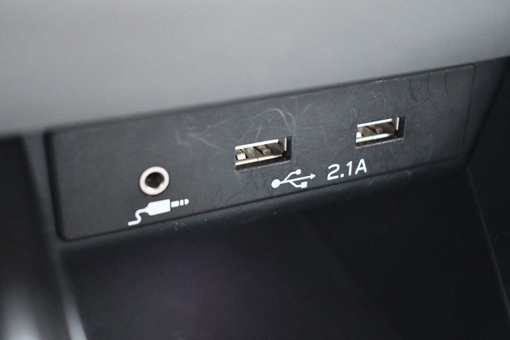 Used 2020 Subaru Outback Premium image 25