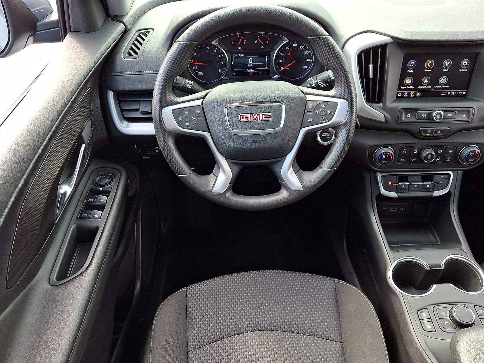 Certified 2024 GMC Terrain SLE w/ Driver Convenience Package image 12