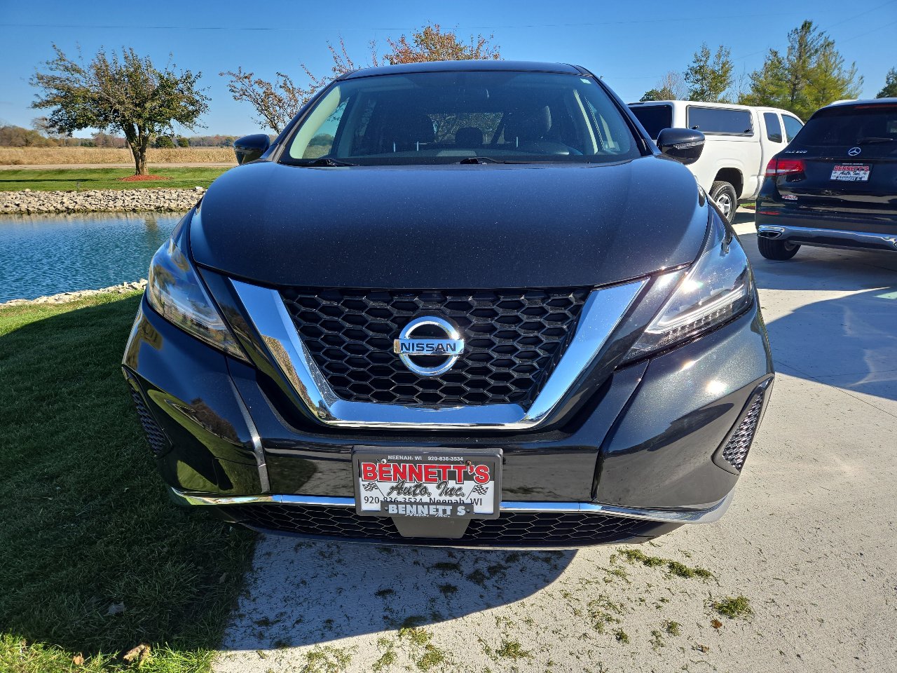 Used 2019 Nissan Murano S image 2