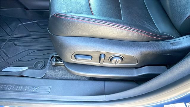 Used 2024 Chevrolet Equinox RS w/ RS Leather Package FWD image 29