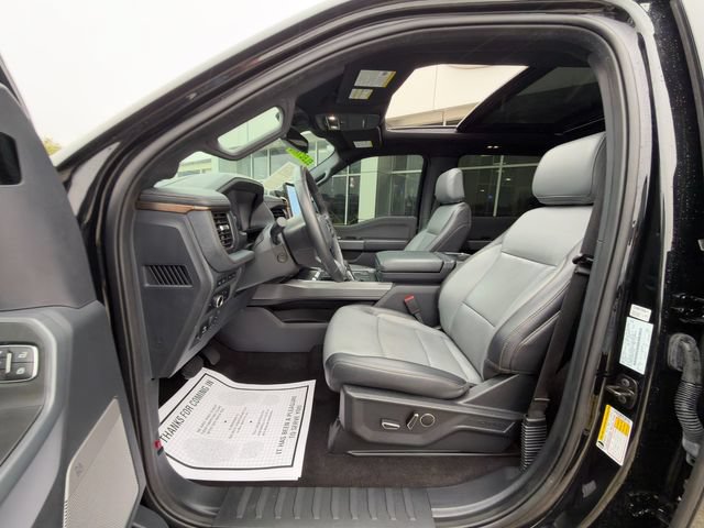 Used 2024 Ford F150 Lightning Lariat AWD/4WD image 28