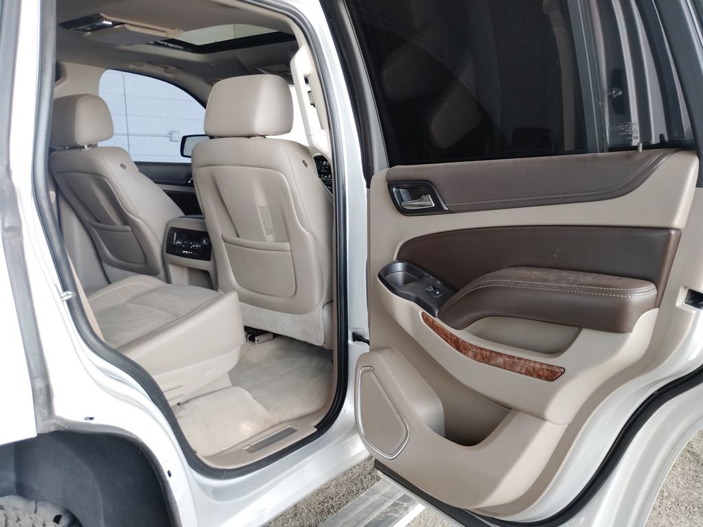 Used 2016 Chevrolet Tahoe LTZ AWD/4WD image 16