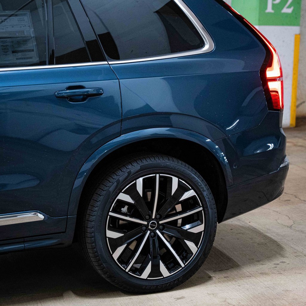 New 2026 Volvo XC90 B6 Ultra image 5