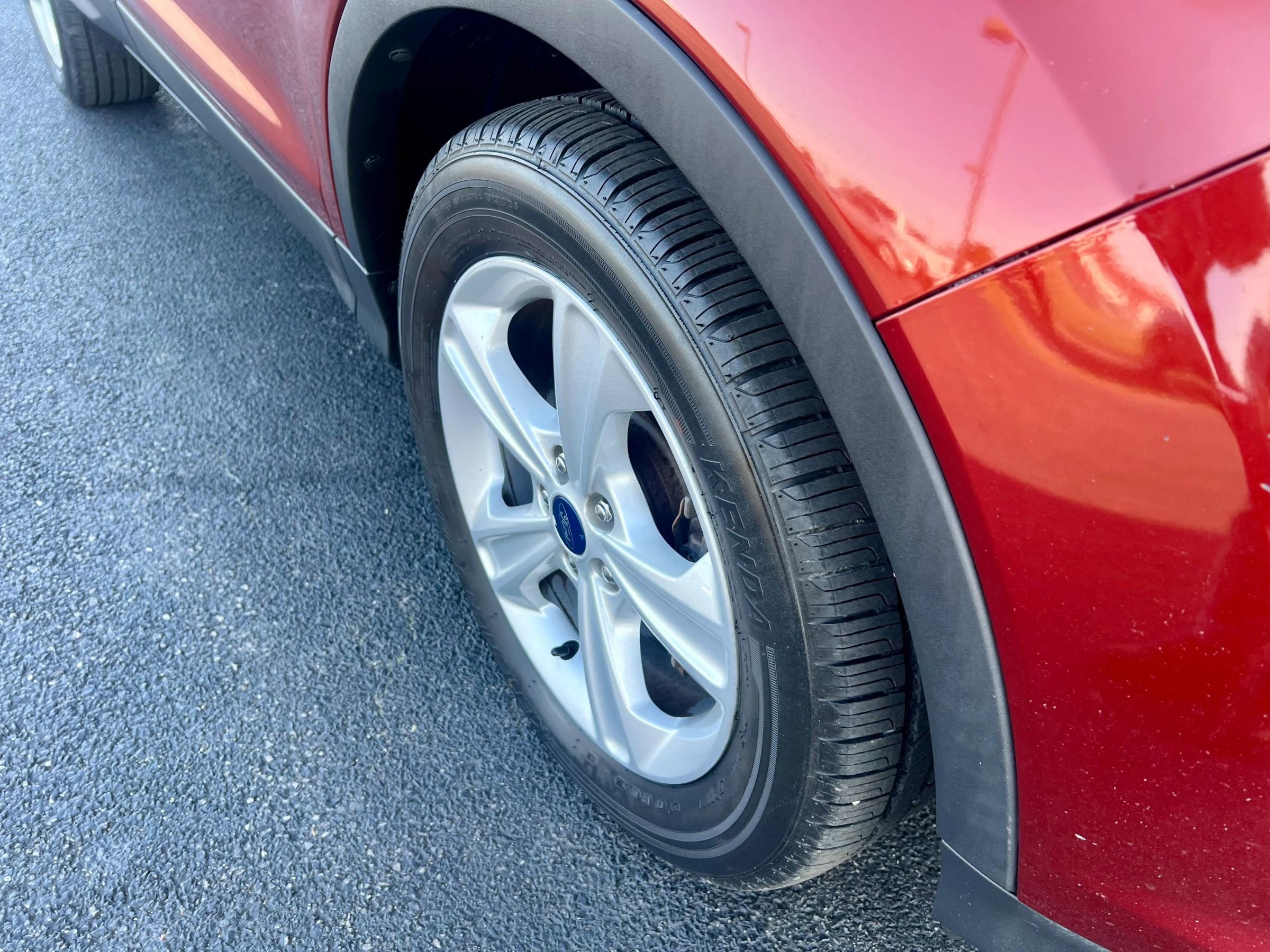 Used 2014 Ford Escape SE image 13