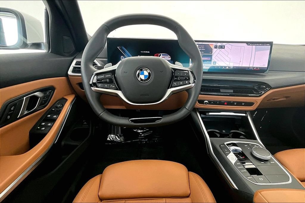 Used 2025 BMW 330i xDrive Sedan w/ Convenience Package AWD/4WD image 6