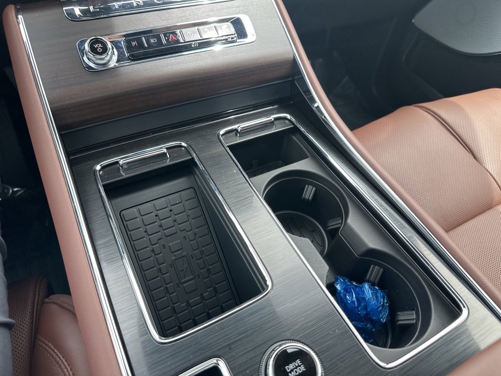 New 2025 Lincoln Aviator Reserve w/ Equipment Group 201A image 42