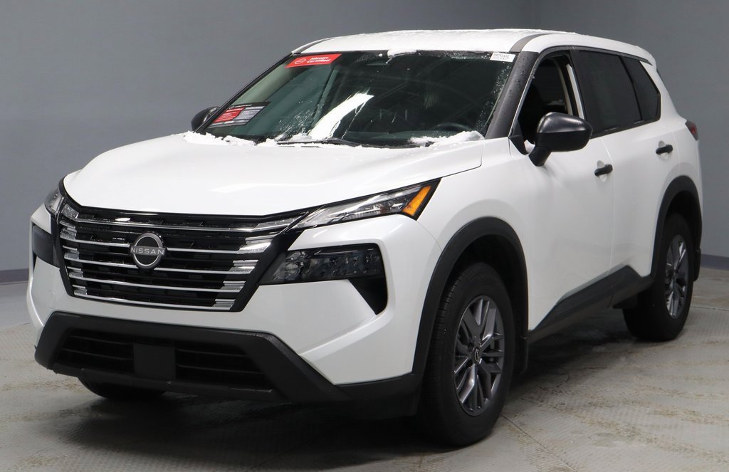 Certified 2024 Nissan Rogue S image 7