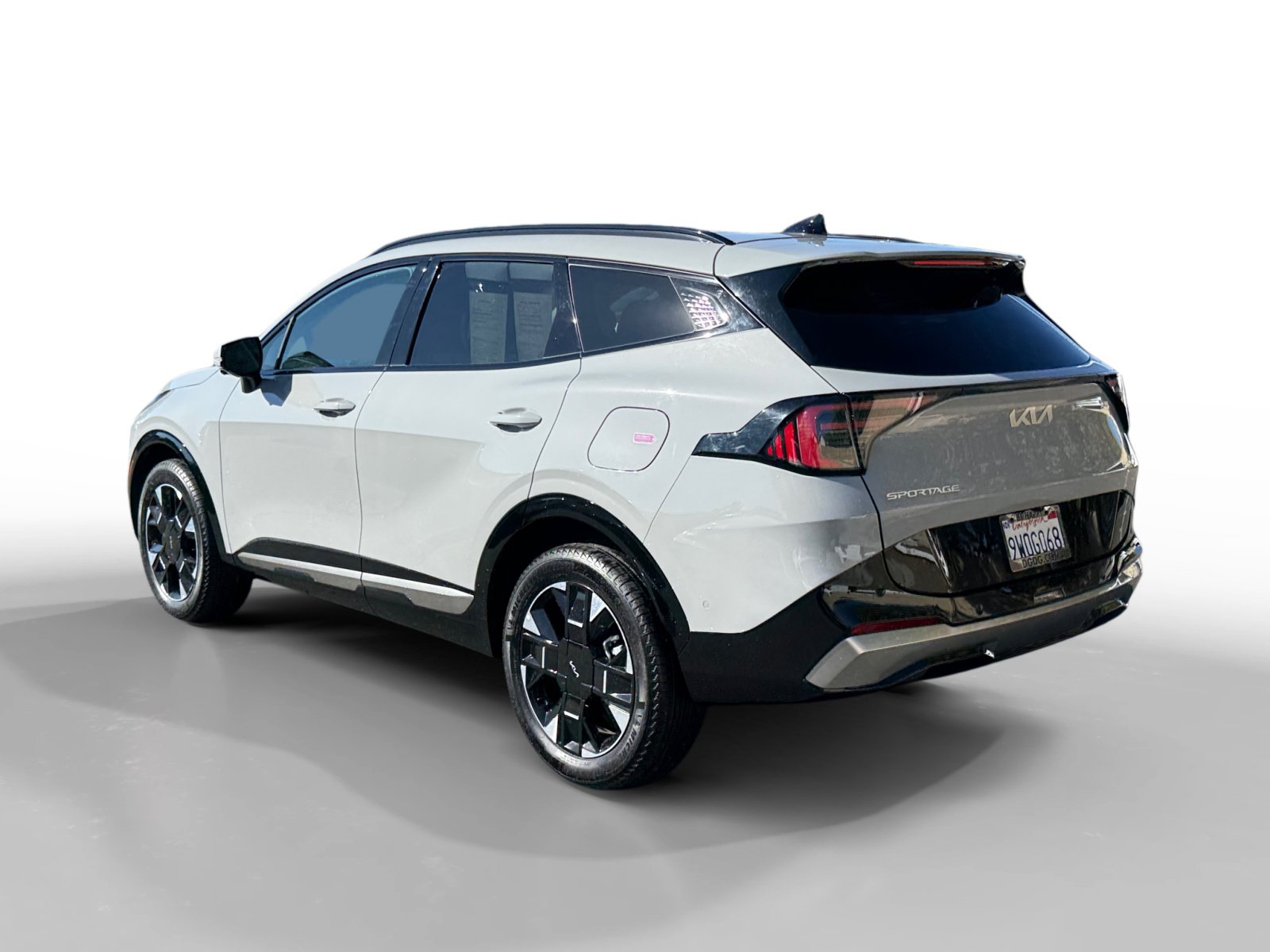Certified 2026 Kia Sportage SX AWD/4WD image 3