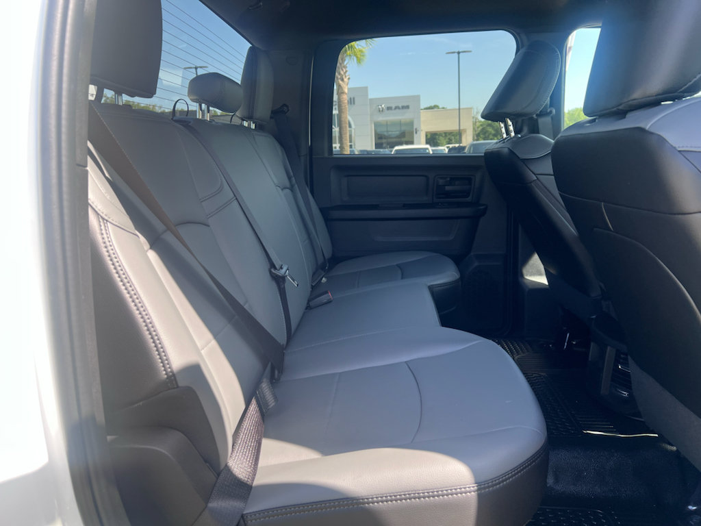 New 2026 RAM 3500 Tradesman AWD/4WD image 14