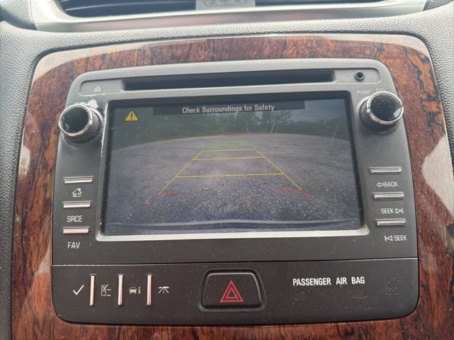 Used 2014 Chevrolet Traverse LT w/ All-Star Edition FWD image 28