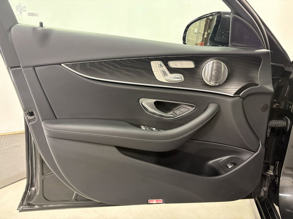 Certified 2023 Mercedes-Benz E 350 4MATIC Sedan image 5