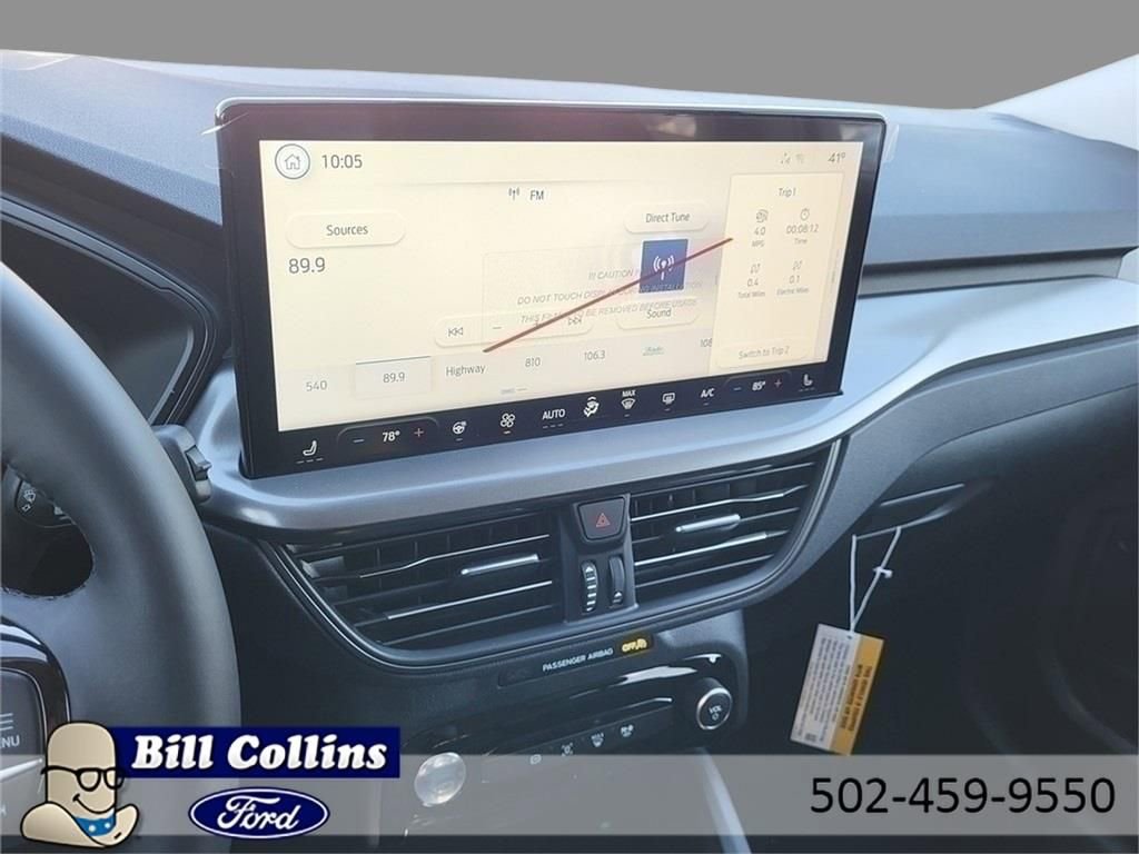 New 2024 Ford Escape SE image 15