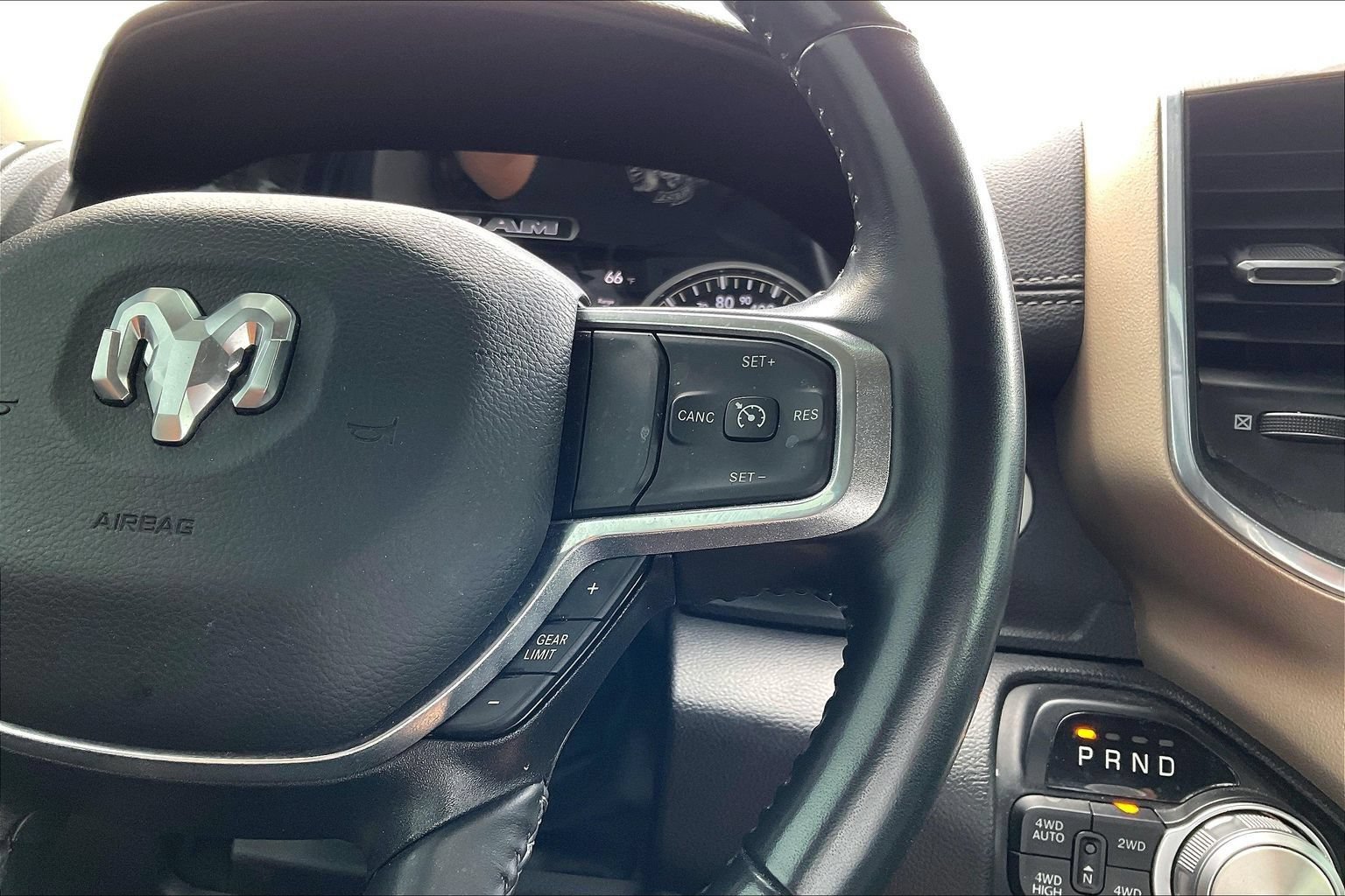 Used 2022 RAM 1500 Laramie w/ Off Road Group AWD/4WD image 13