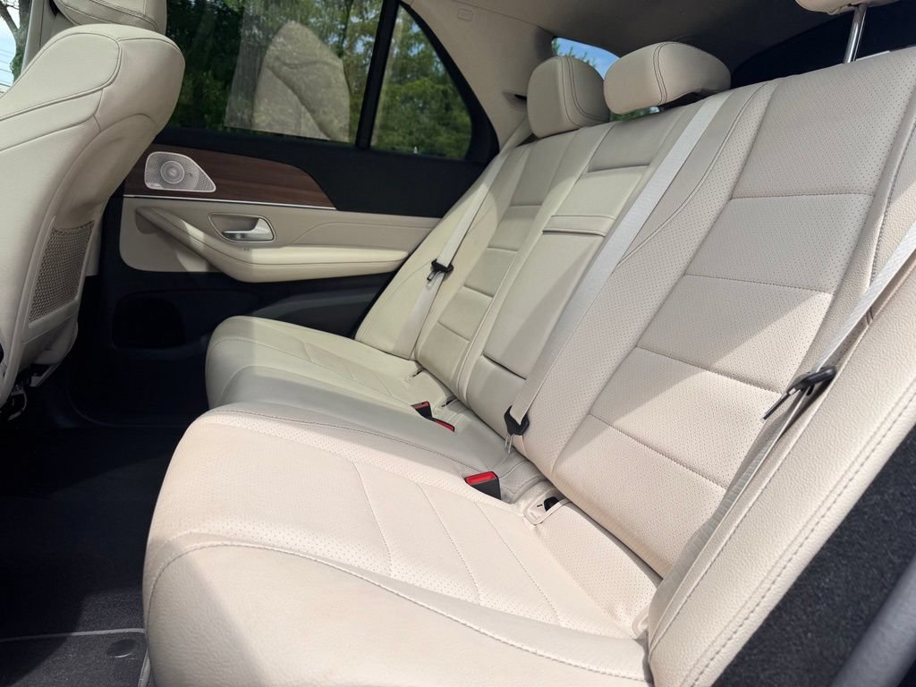 Used 2022 Mercedes-Benz GLE 350 4MATIC image 25