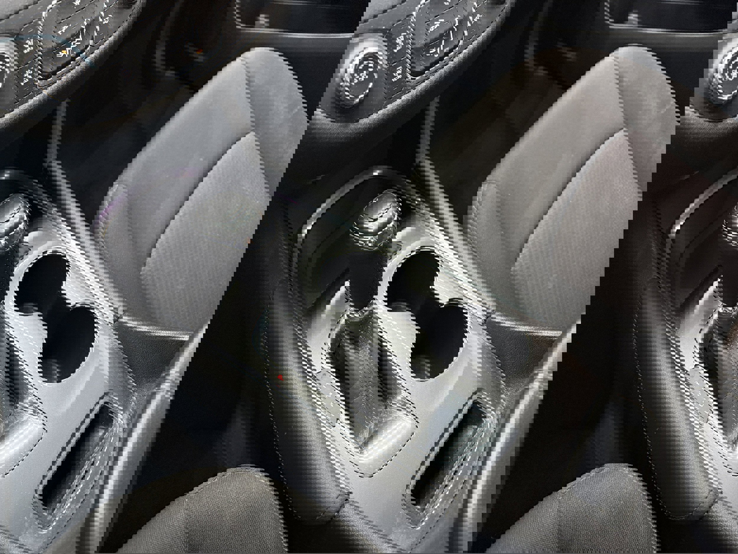 Used 2018 Chevrolet Malibu LT image 20