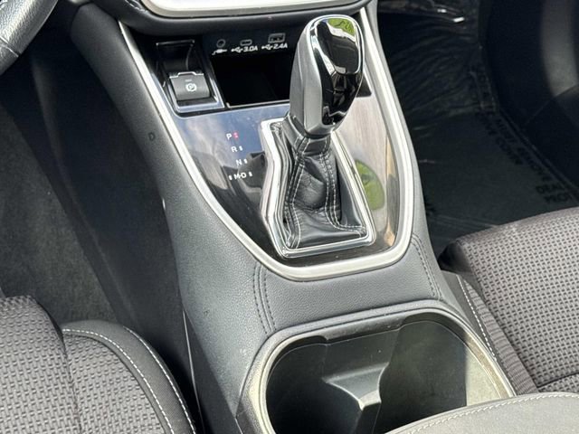 Used 2024 Subaru Outback Premium image 20