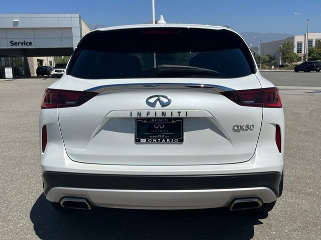 Certified 2023 INFINITI QX50 Luxe FWD image 6