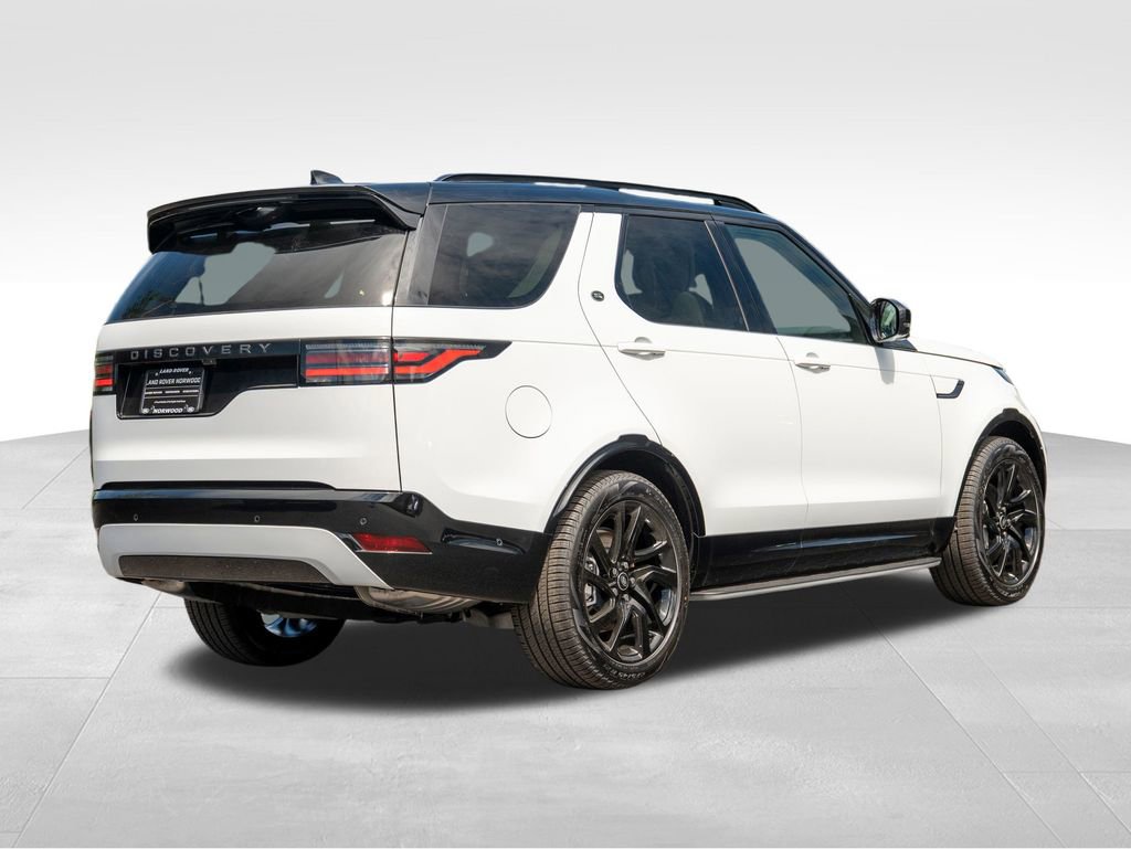 New 2025 Land Rover Discovery Dynamic SE image 4