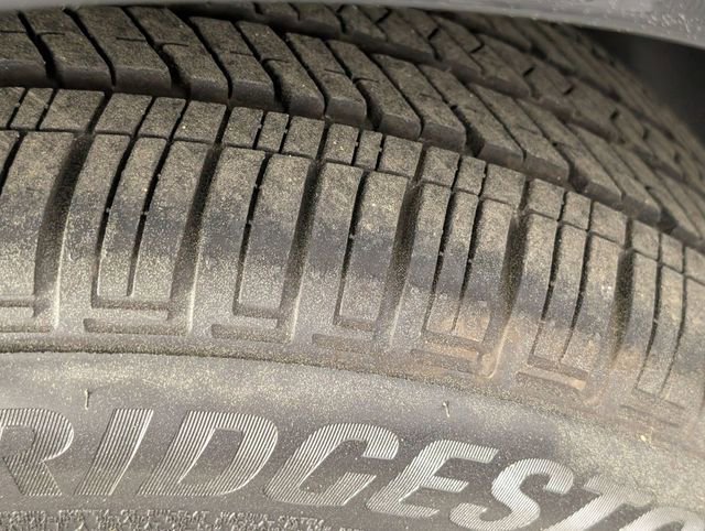 Used 2022 Dodge Challenger R/T w/ Blacktop Package image 9