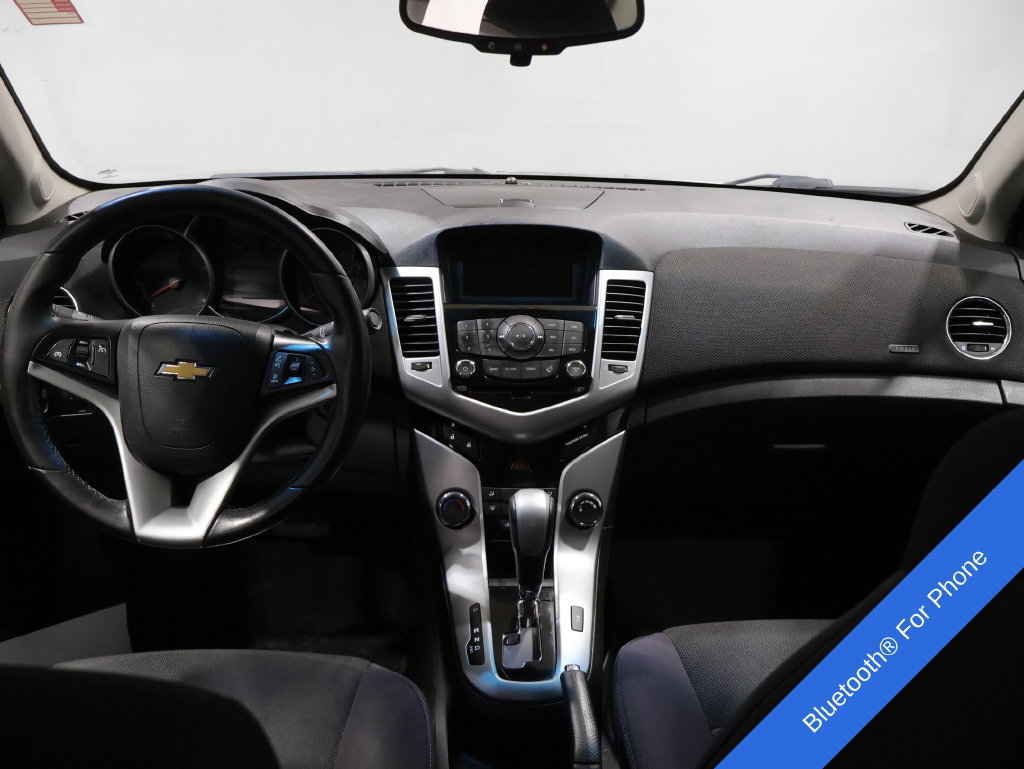 Used 2012 Chevrolet Cruze LT FWD image 3