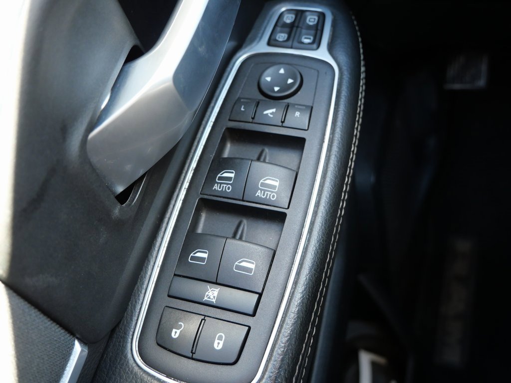 Used 2024 RAM 3500 Big Horn image 15