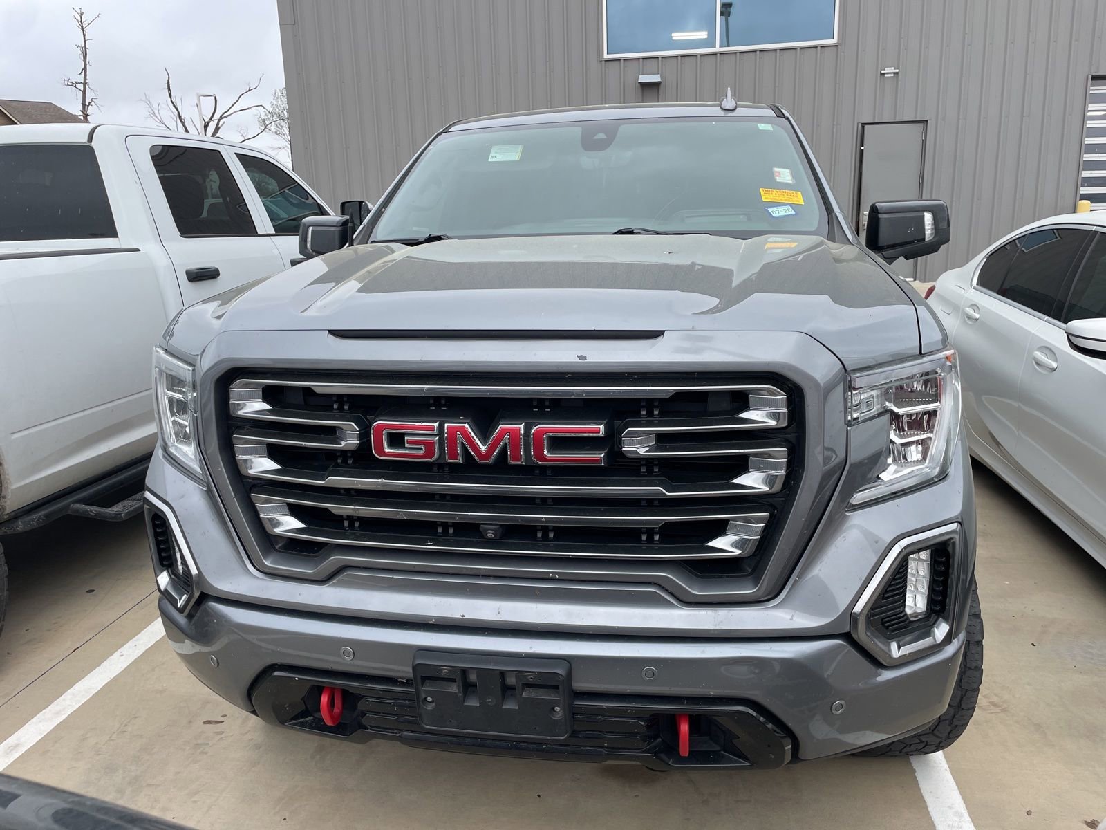 Used 2019 GMC Sierra 1500 AT4 w/ AT4 Premium Package image 2