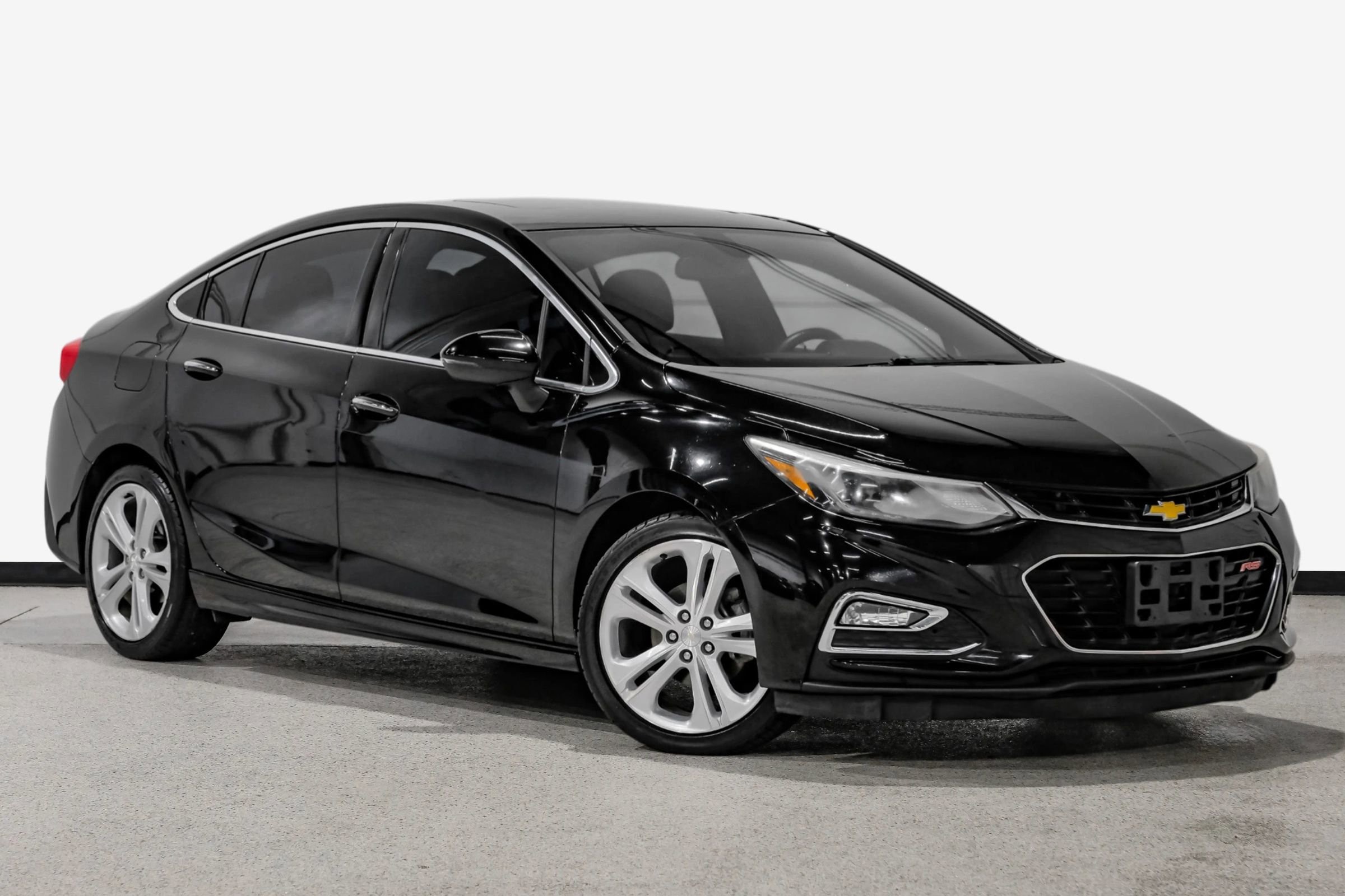 Used 2016 Chevrolet Cruze Premier image 4