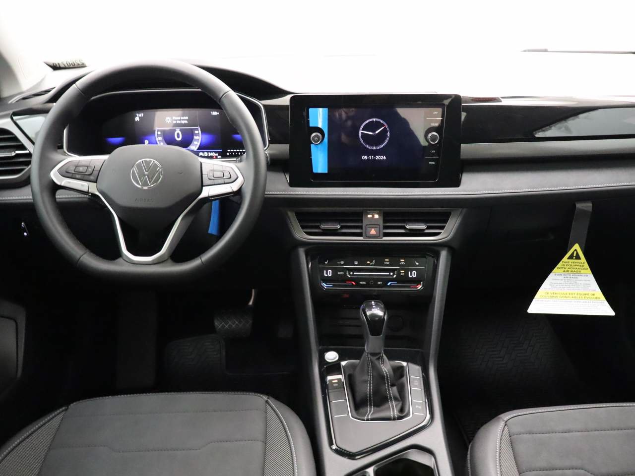 New 2026 Volkswagen Taos SE FWD image 7