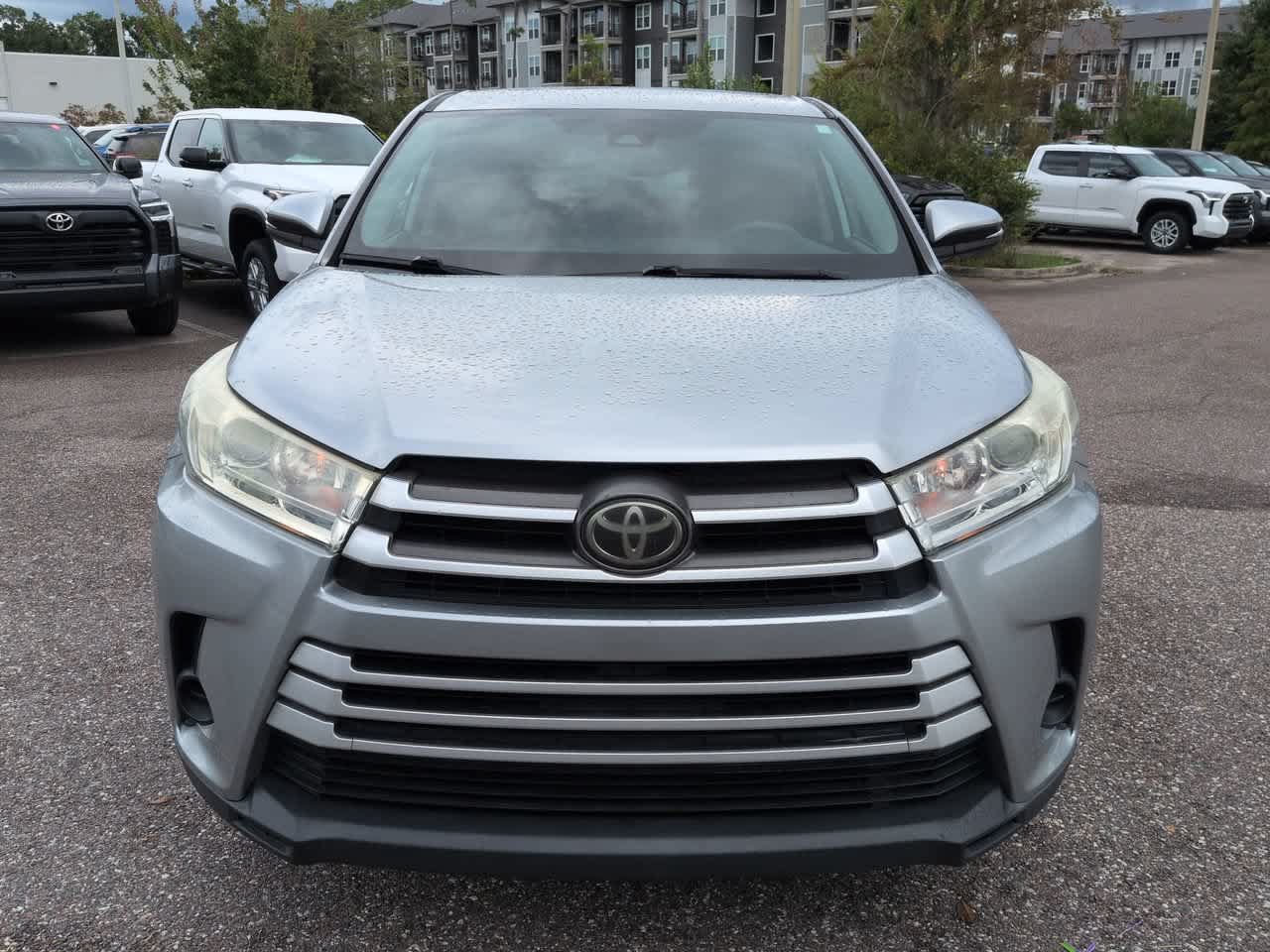 Certified 2018 Toyota Highlander LE FWD image 9
