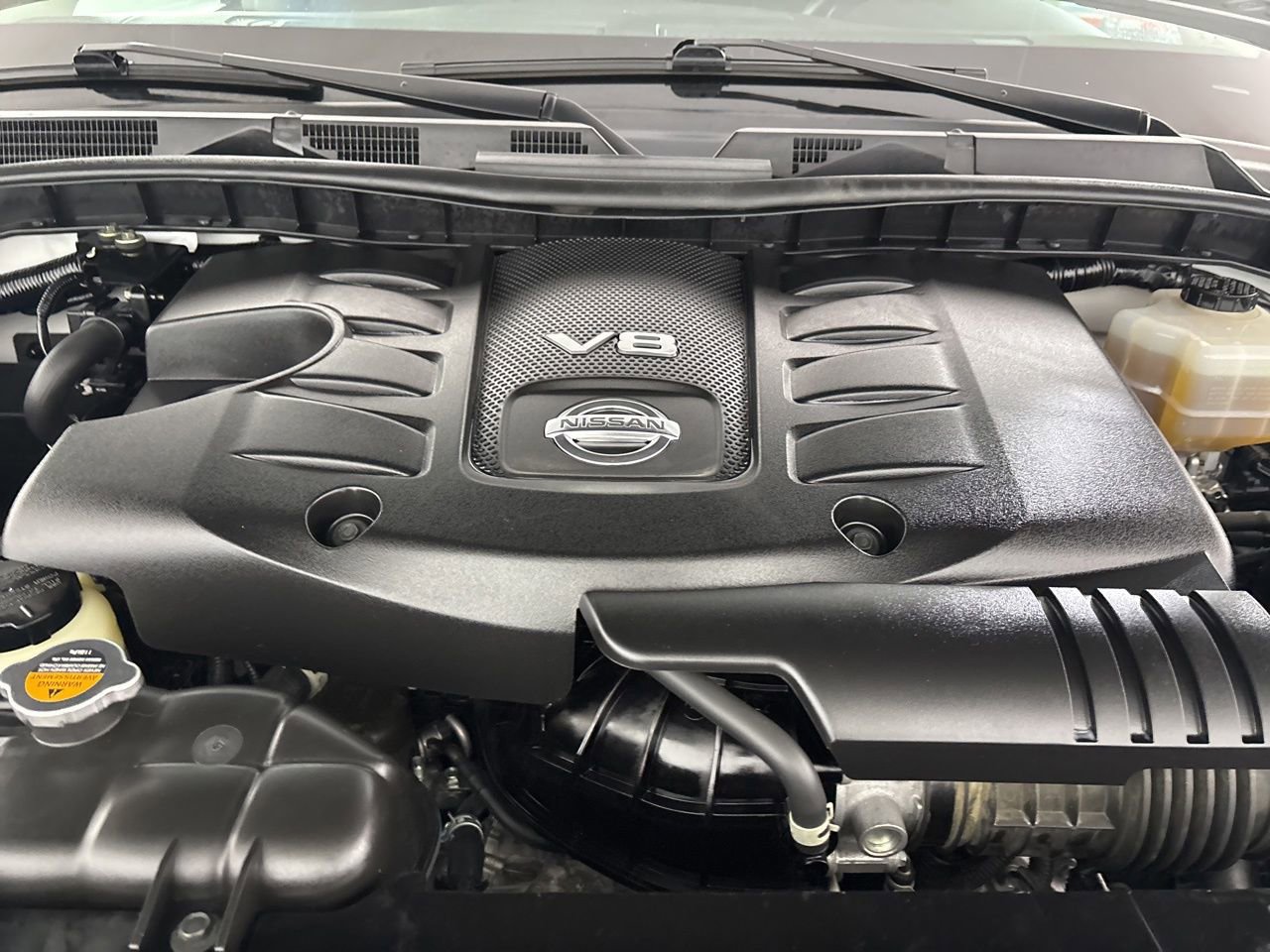 Used 2021 Nissan Armada SL w/ Captain's Chairs Package image 35