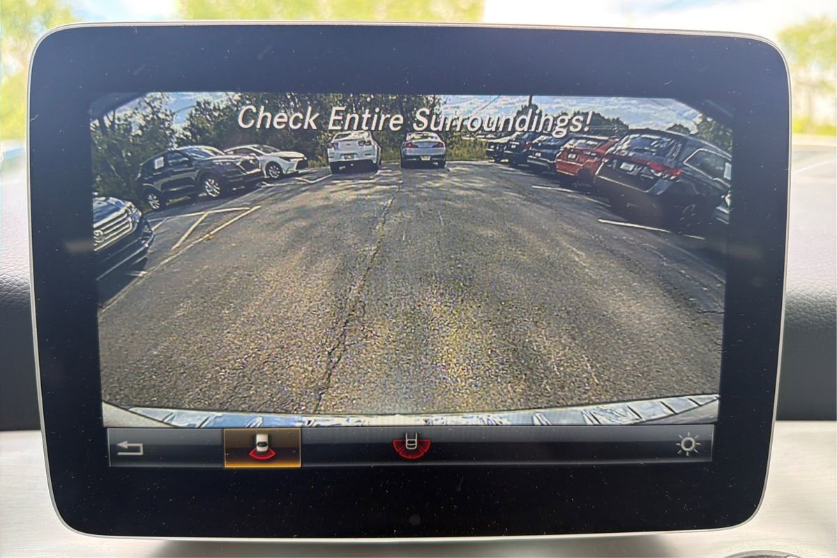 Used 2019 Mercedes-Benz GLA 250 4MATIC image 32