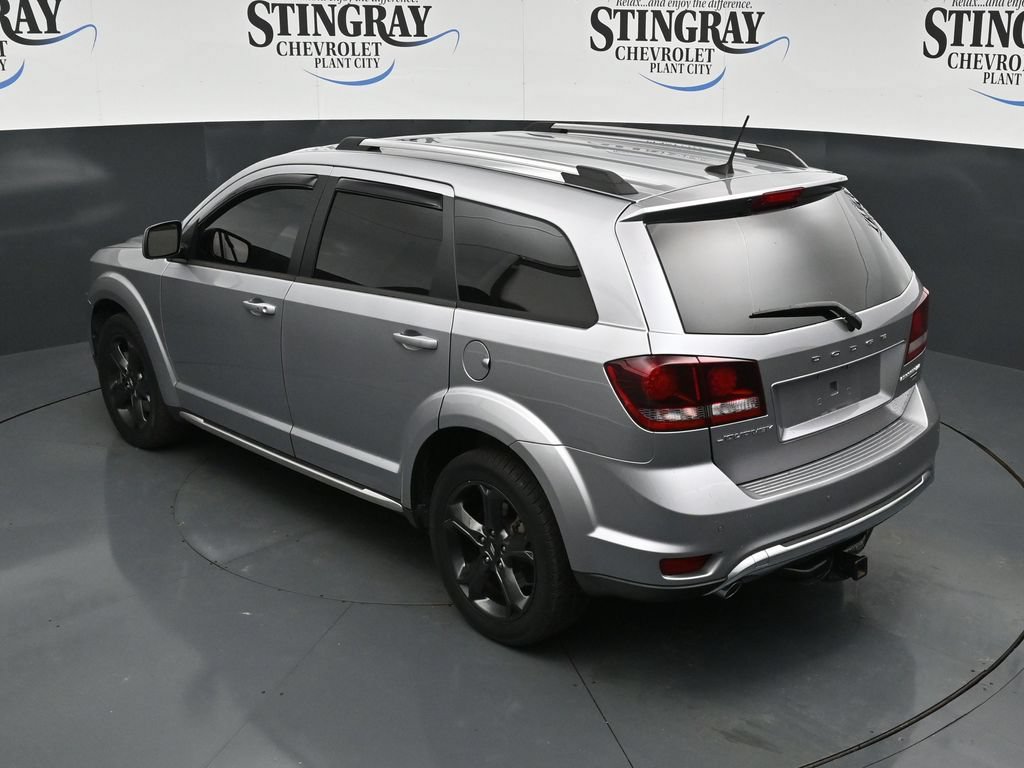 Used 2018 Dodge Journey Crossroad w/ Nav & Sun Group FWD image 13