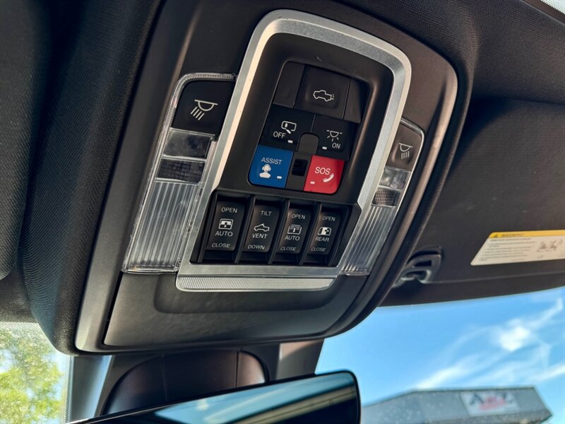 Used 2019 RAM 1500 Limited AWD/4WD image 34