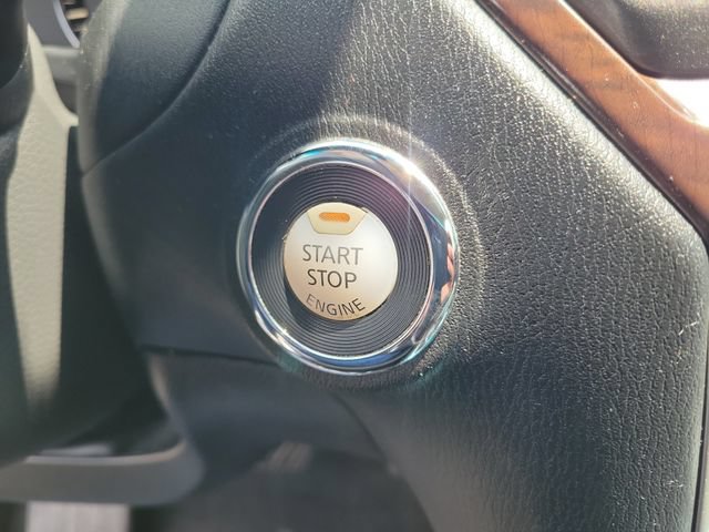 Used 2016 Nissan Pathfinder SL w/ SL Tech Package FWD image 34