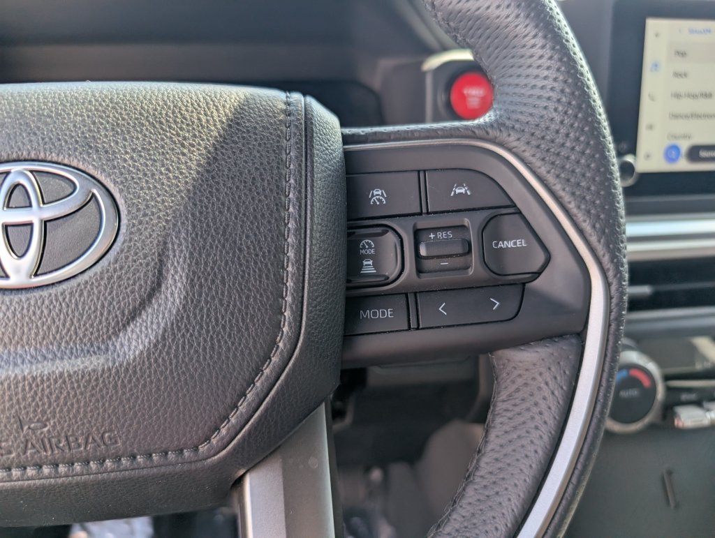 Used 2025 Toyota Tacoma TRD Off-Road AWD/4WD image 22