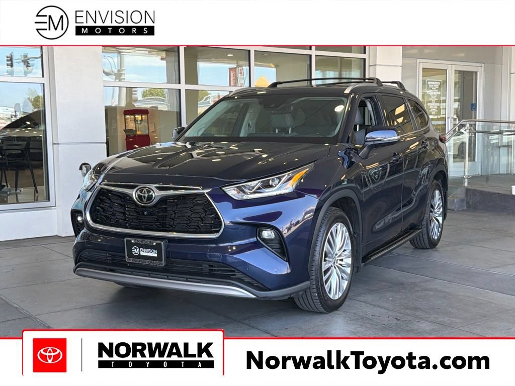 Used 2022 Toyota Highlander Platinum