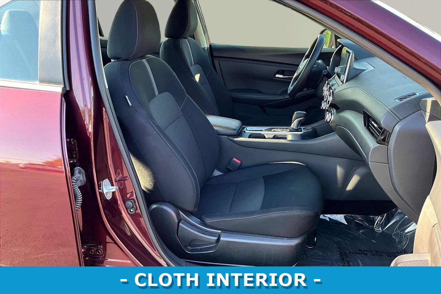 Used 2024 Nissan Sentra SV FWD image 29
